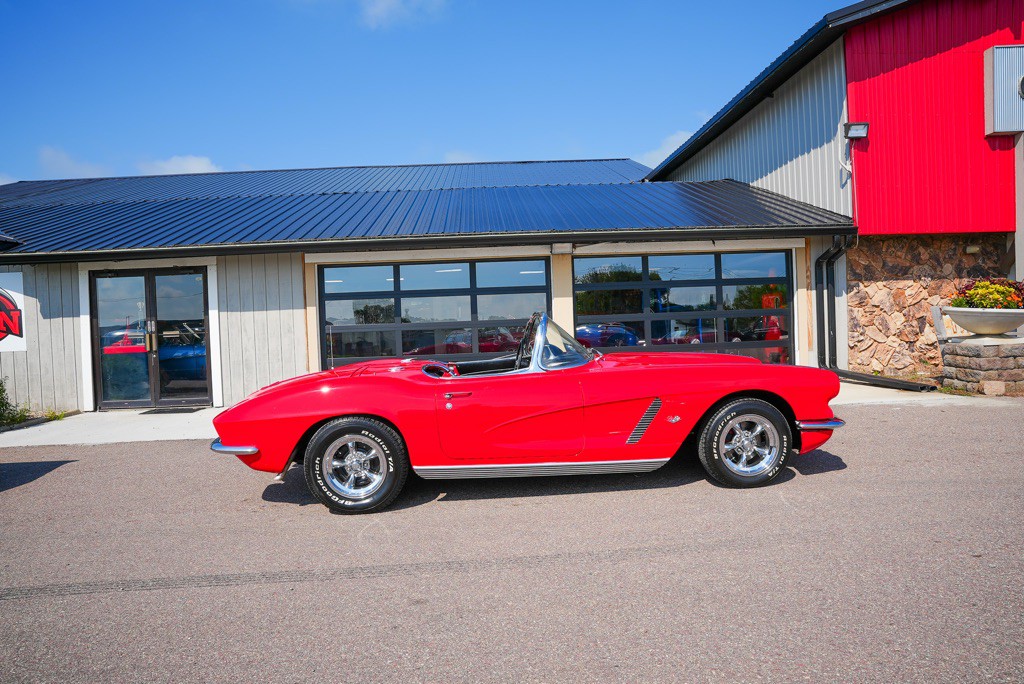 1962 Chevrolet Corvette Image 100