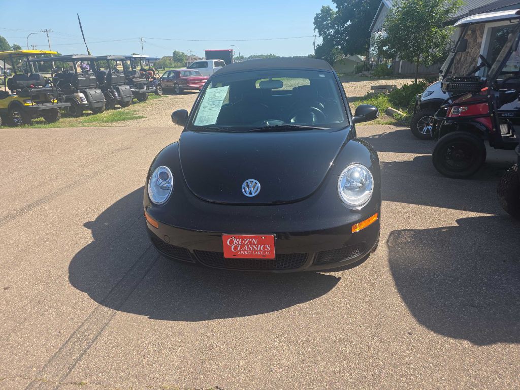 2008 Volkswagen Beetle Image 9