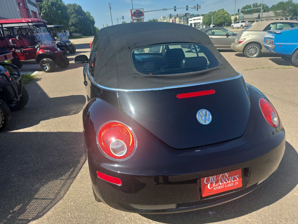 2008 Volkswagen Beetle Image 14