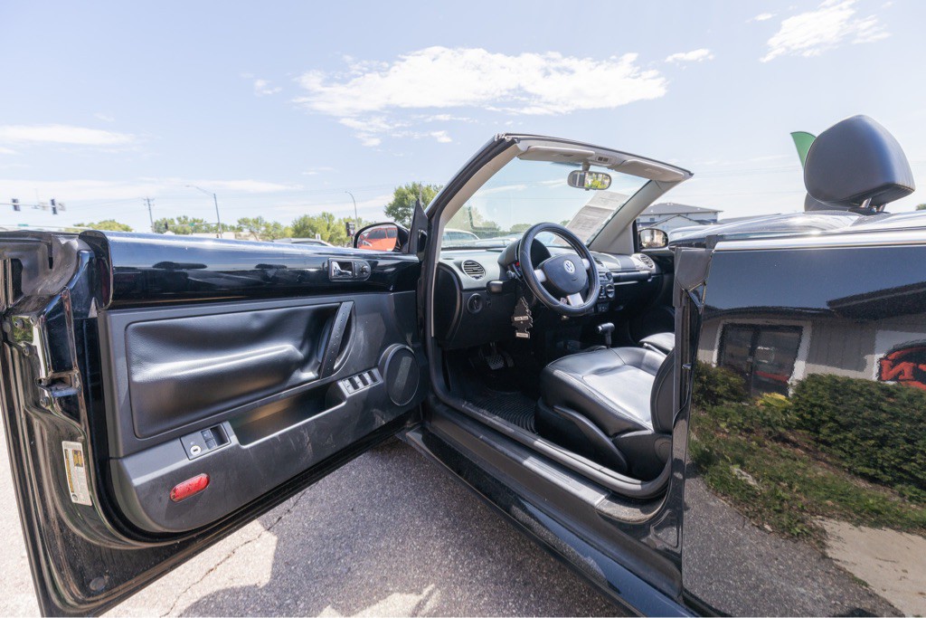 2008 Volkswagen Beetle Image 79