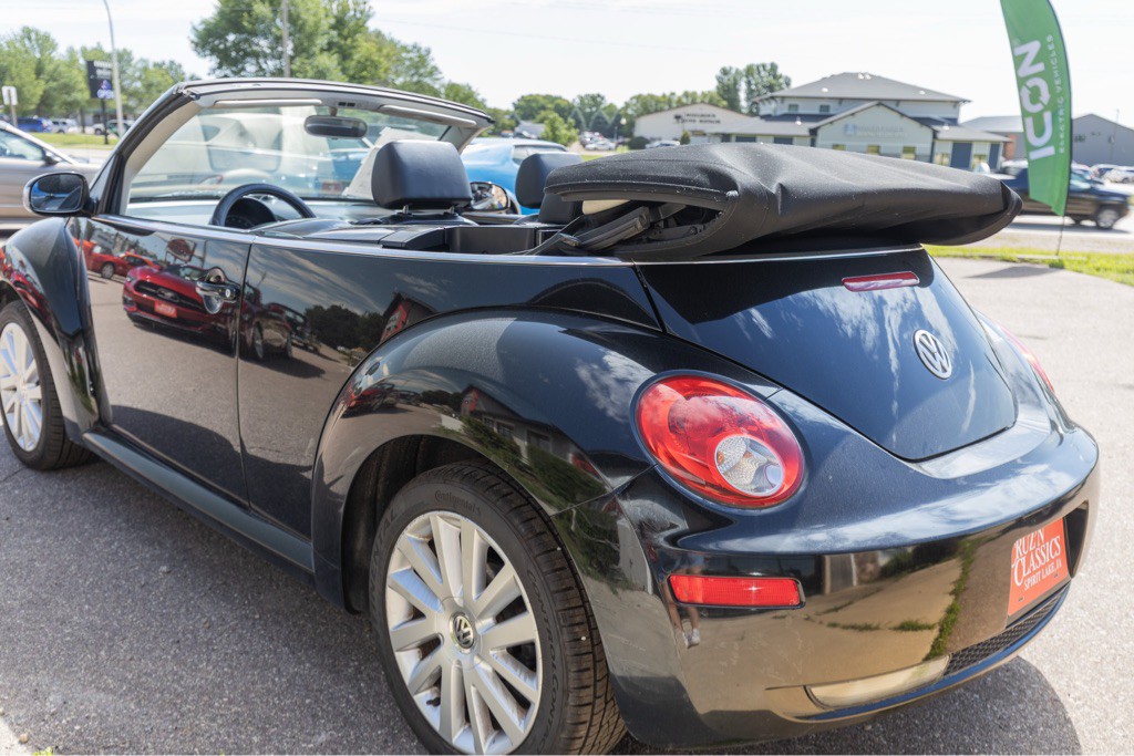 2008 Volkswagen Beetle Image 80