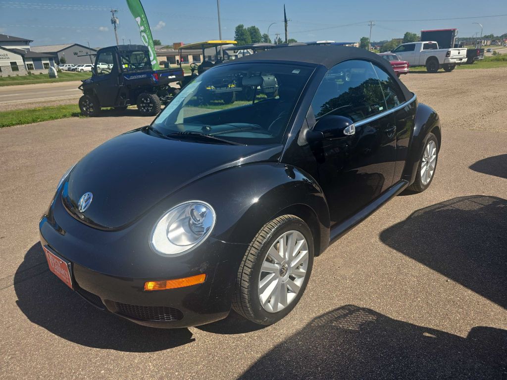 2008 Volkswagen Beetle Image 3