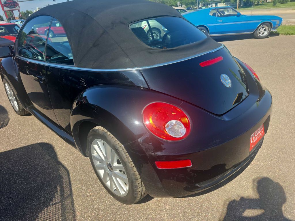 2008 Volkswagen Beetle Image 14