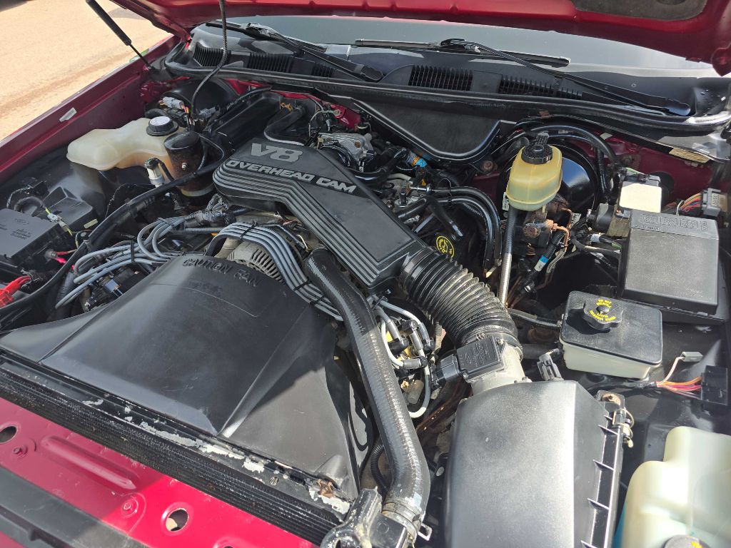 1993 Lincoln Town Car Image 21