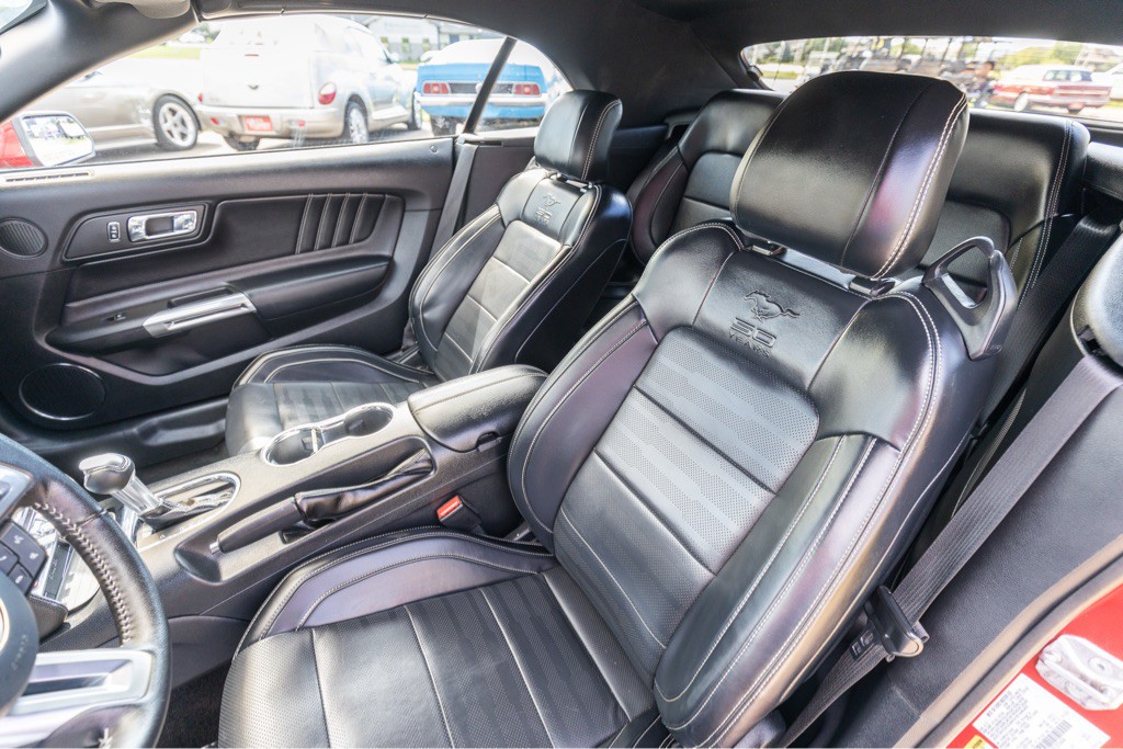 2015 Ford Mustang Image 64