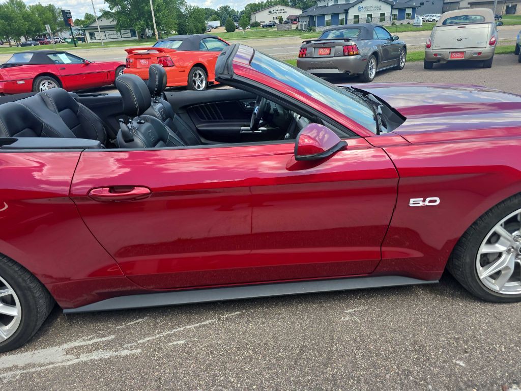 2015 Ford Mustang Image 20