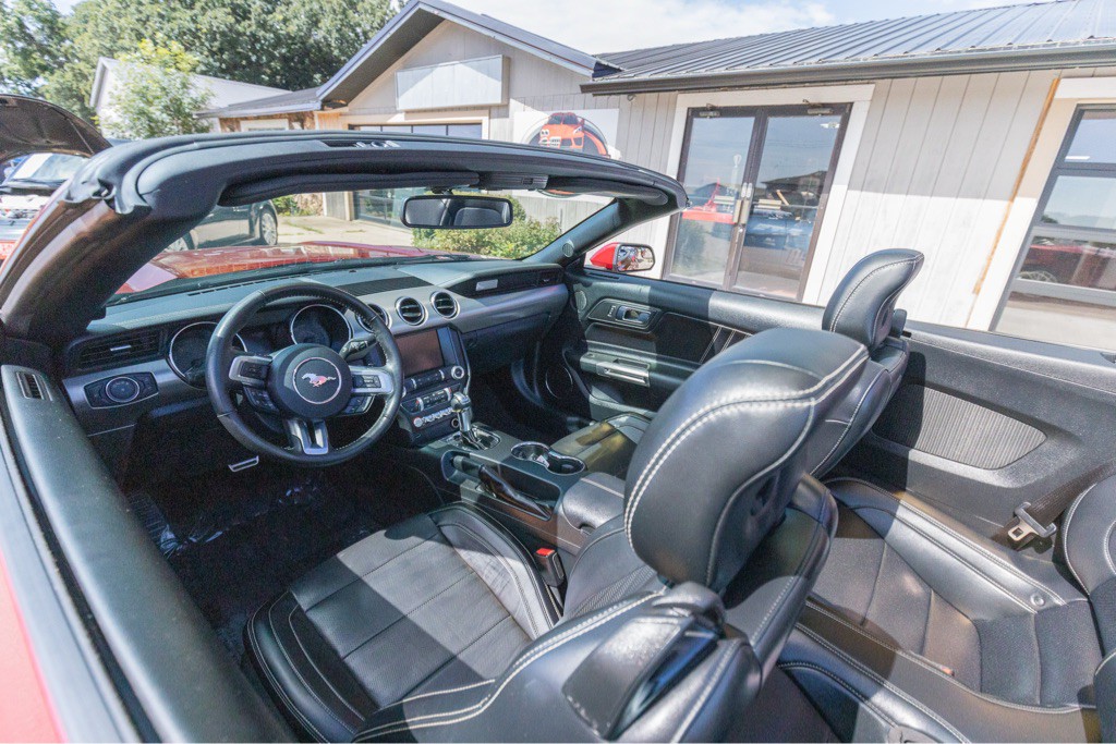 2015 Ford Mustang Image 87