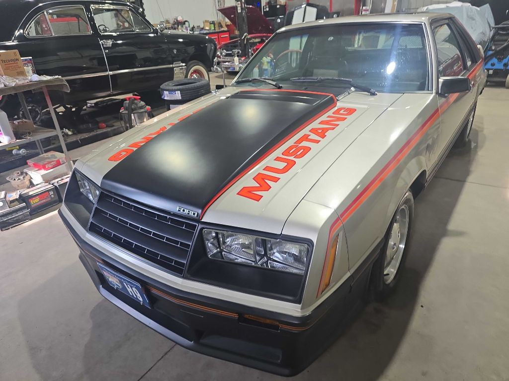 1979 Ford Mustang Image 2