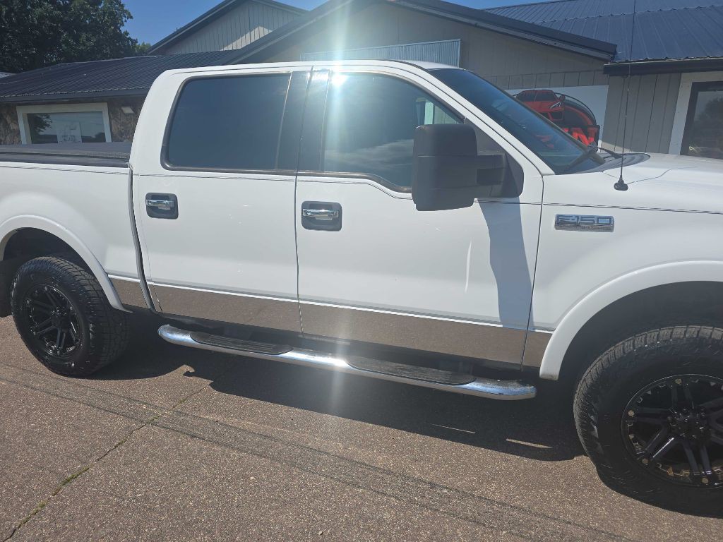 2004 Ford F-150 Image 2