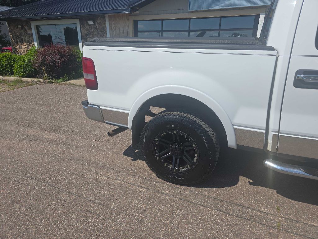 2004 Ford F-150 Image 8