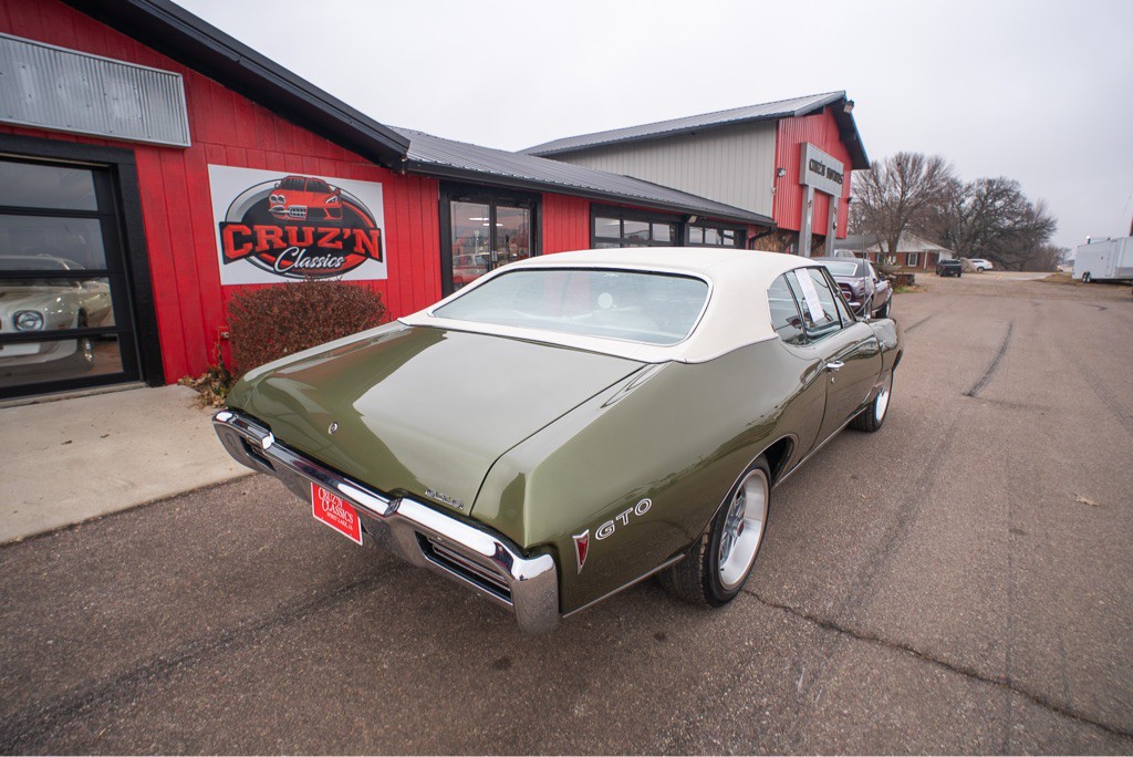 1968 Pontiac GTO Image 100