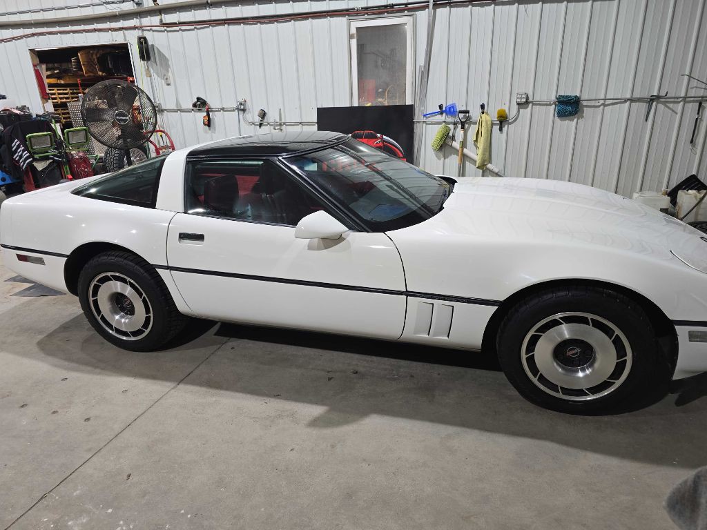 1985 Chevrolet Corvette Image 44