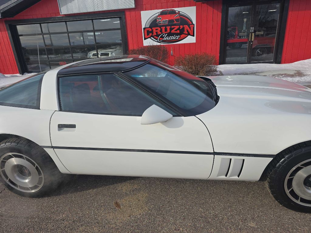 1985 Chevrolet Corvette Image 33