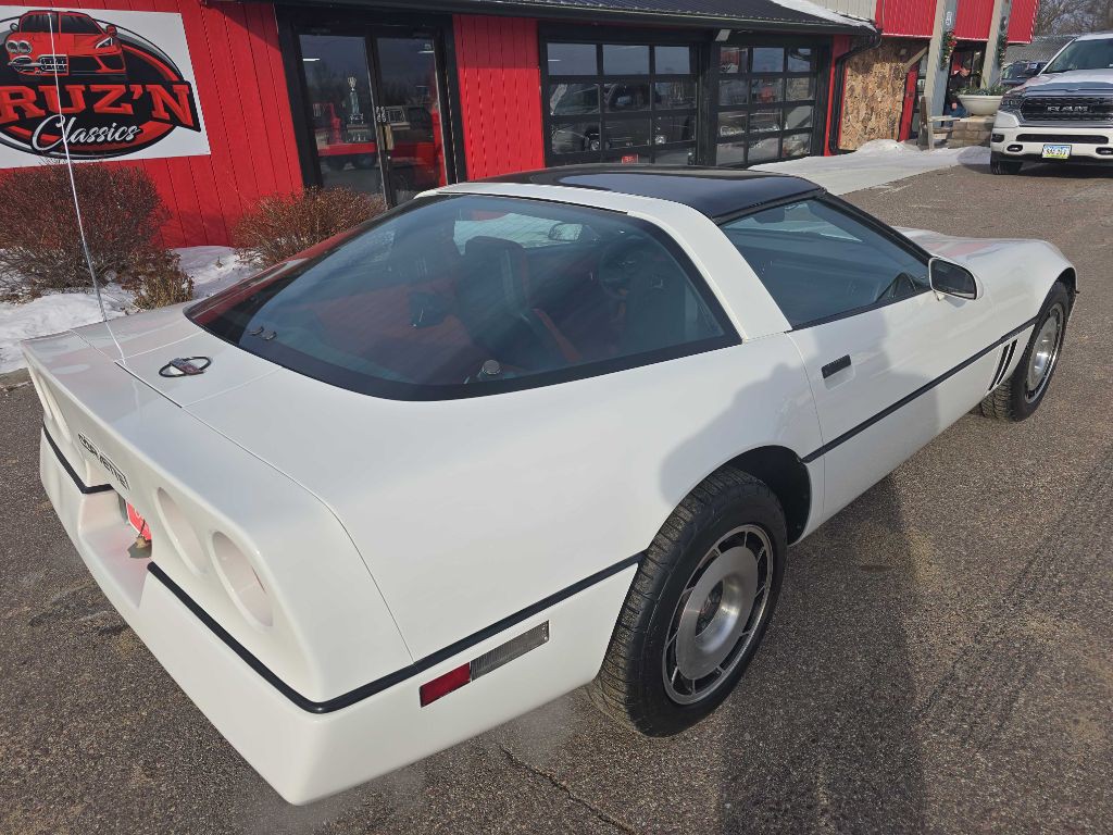 1985 Chevrolet Corvette Image 35
