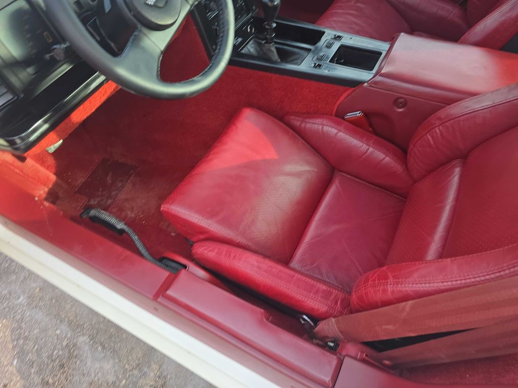 1985 Chevrolet Corvette Image 41