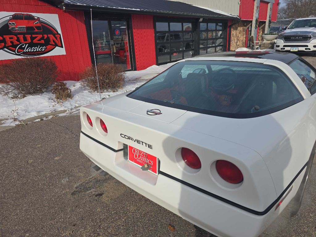 1985 Chevrolet Corvette Image 61