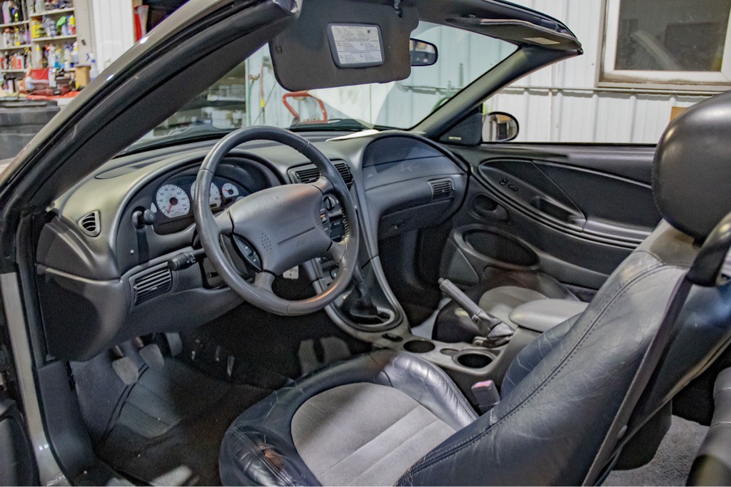 2001 Ford Mustang Image 40
