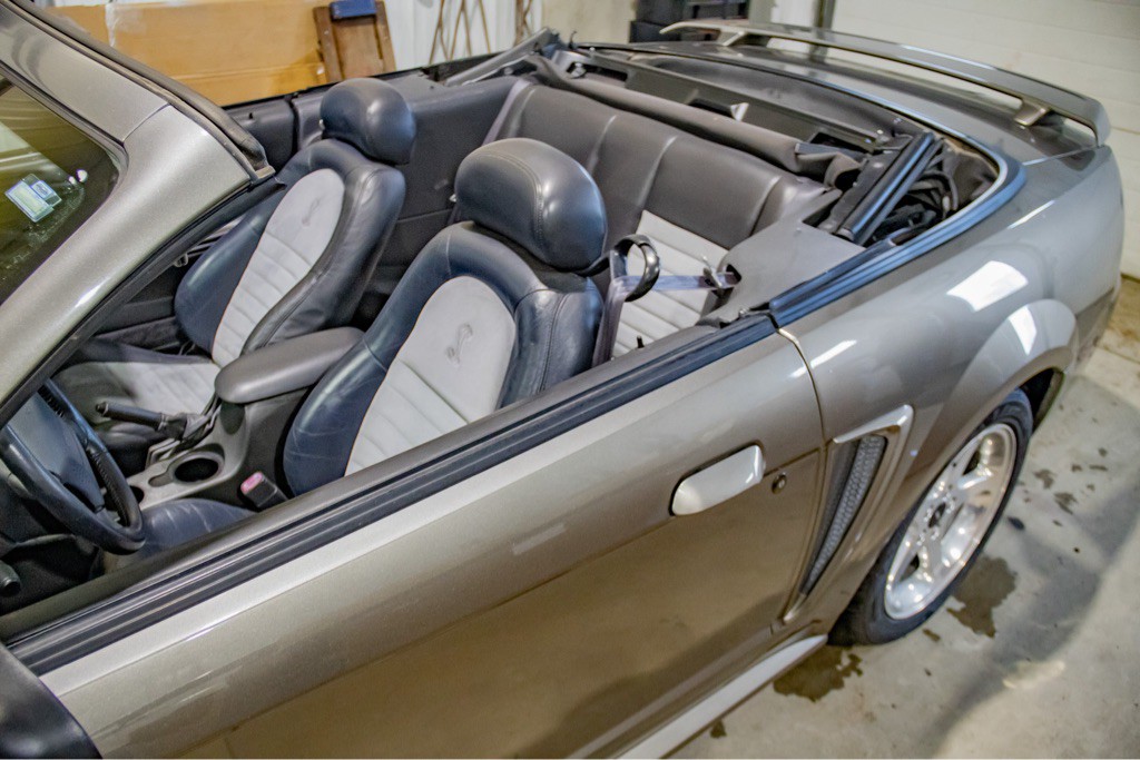 2001 Ford Mustang Image 41