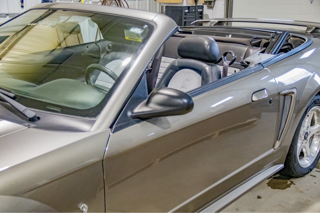 2001 Ford Mustang Image 48