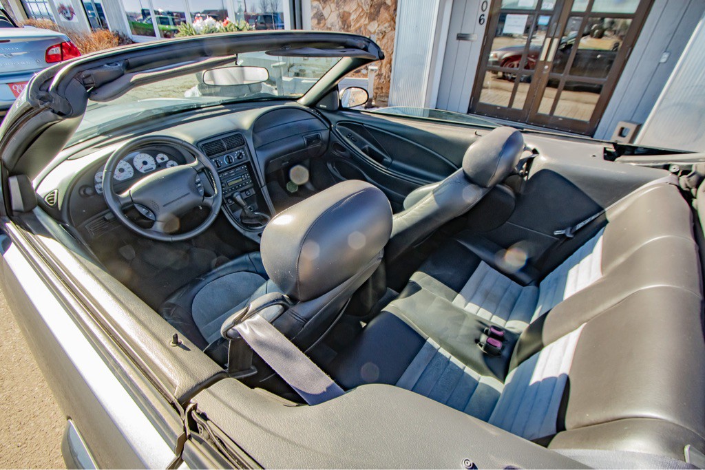 2001 Ford Mustang Image 77