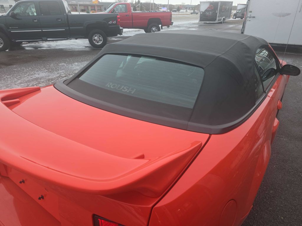 2004 Ford Mustang Image 4