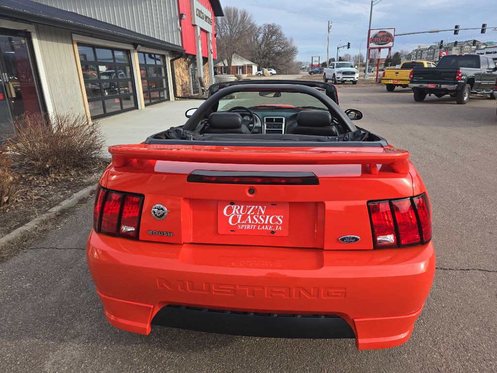 2004 Ford Mustang Image 14
