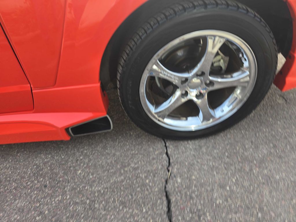 2004 Ford Mustang Image 20