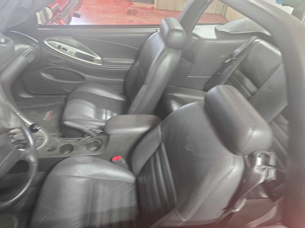 2004 Ford Mustang Image 22