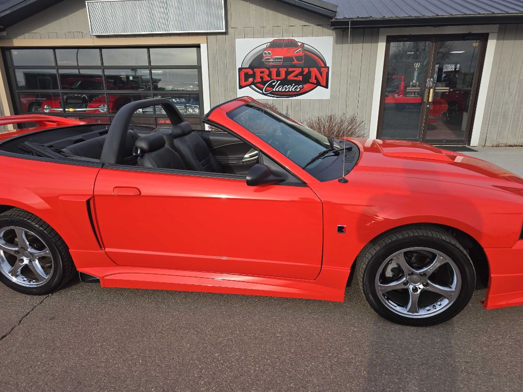 2004 Ford Mustang Image 3