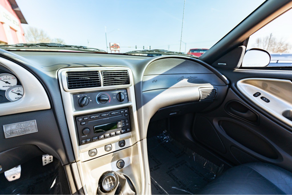 2004 Ford Mustang Image 82