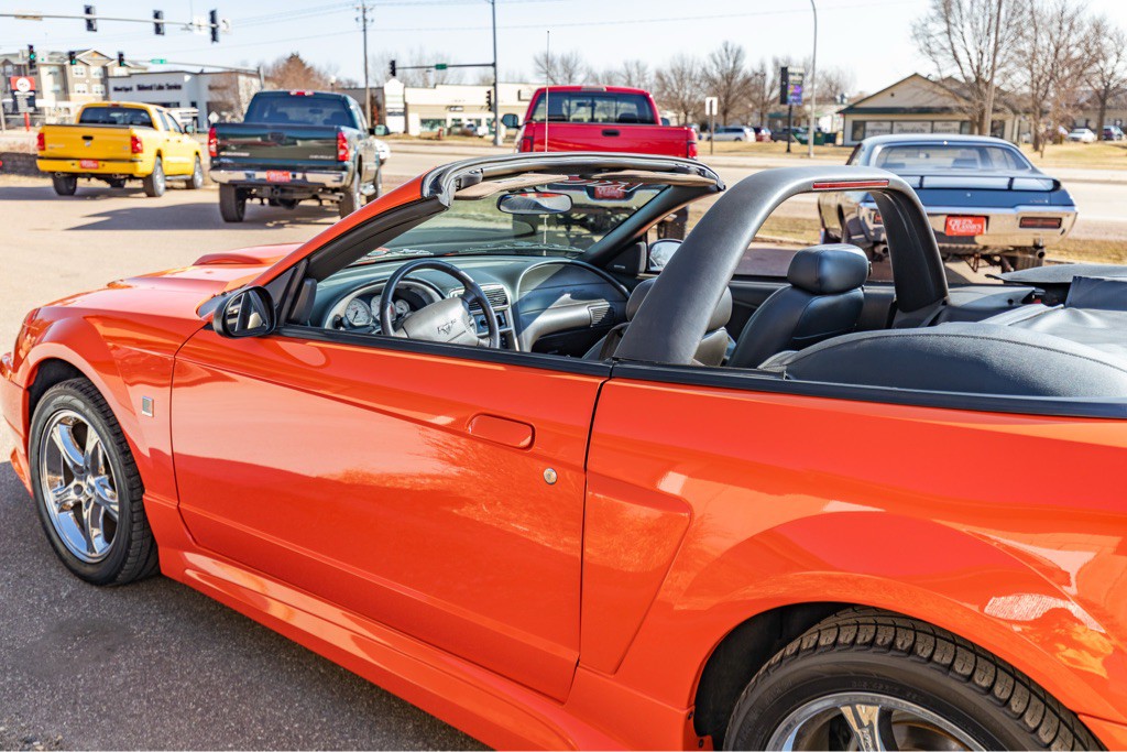 2004 Ford Mustang Image 90