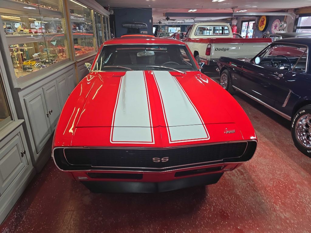 1968 Chevrolet Camaro Image 2