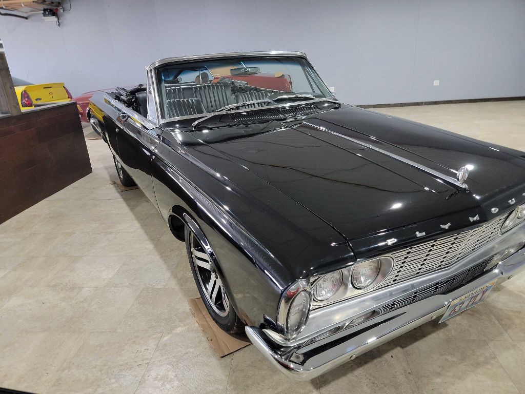 1963 Plymouth Sport Fury Image 4