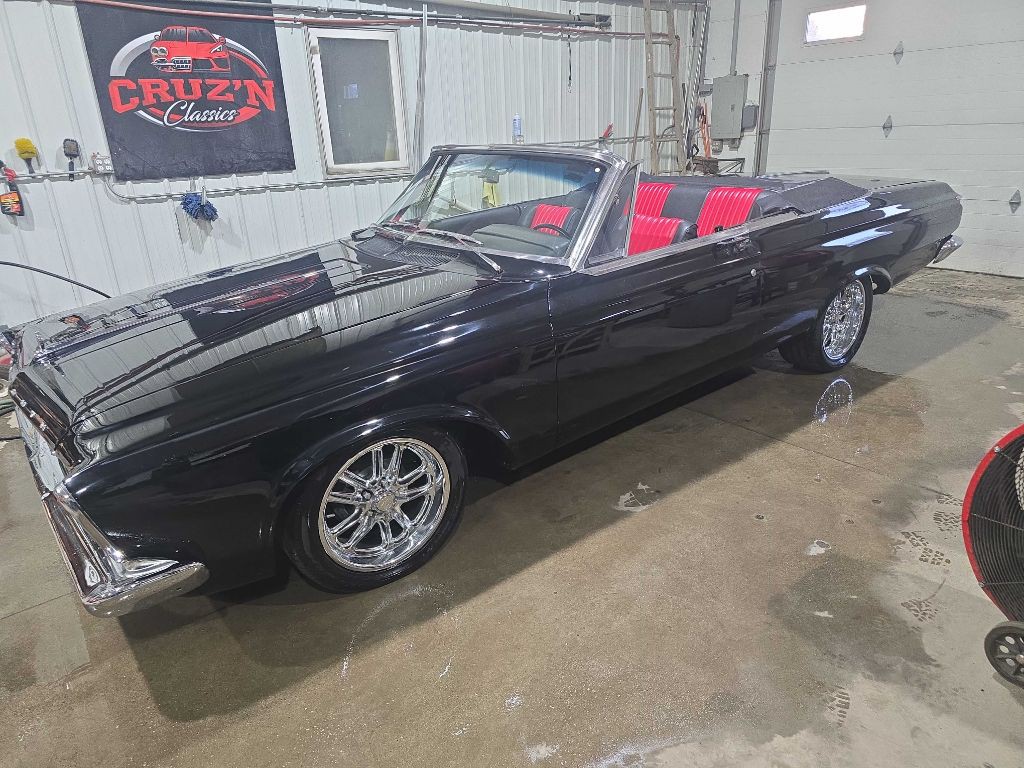 1963 Plymouth Sport Fury Image 1