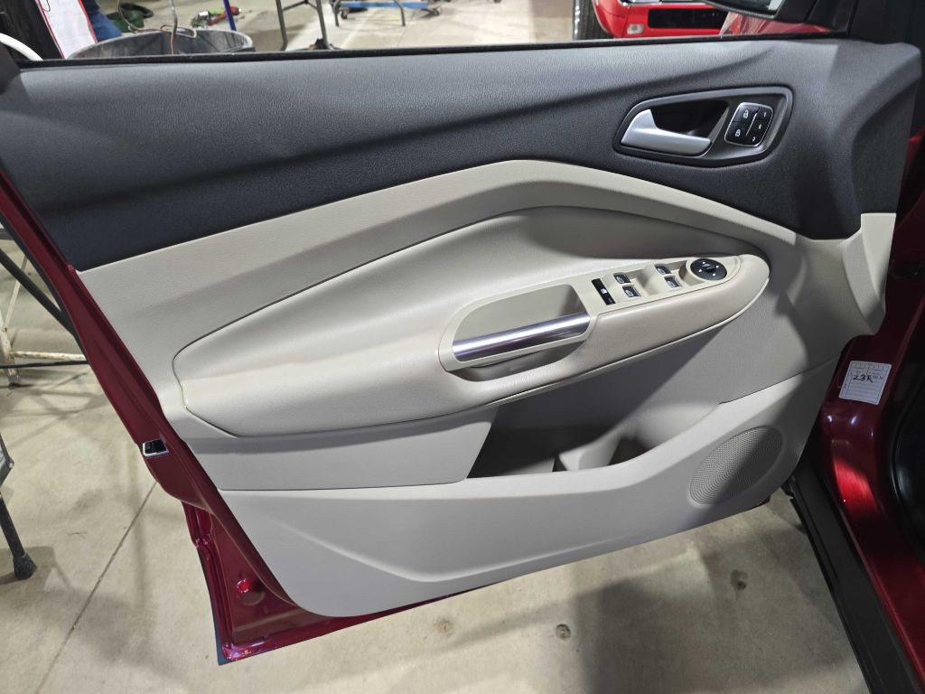 2019 Ford Escape Image 11