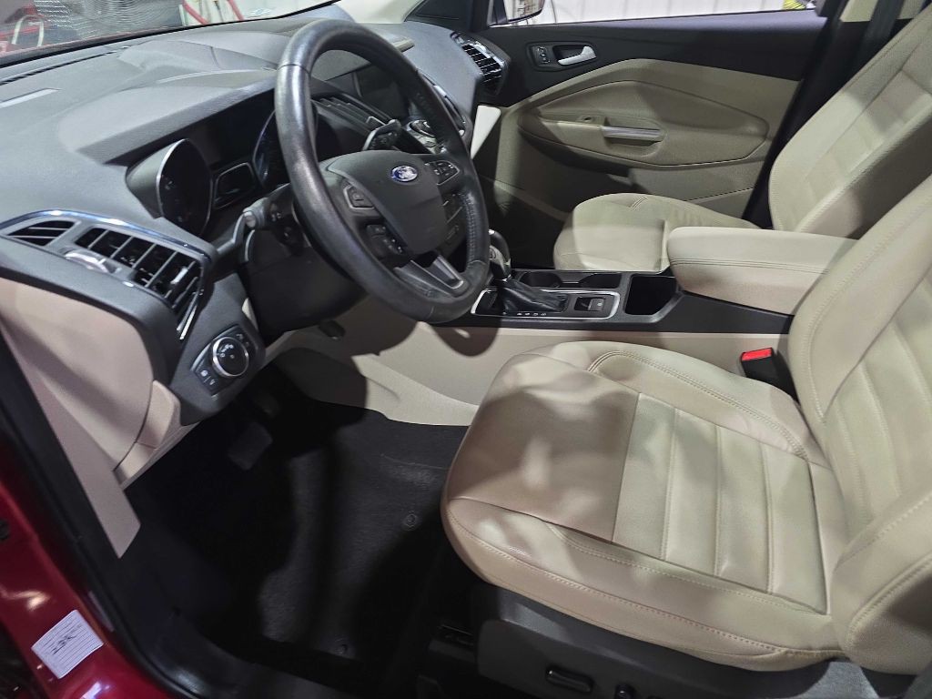 2019 Ford Escape Image 13