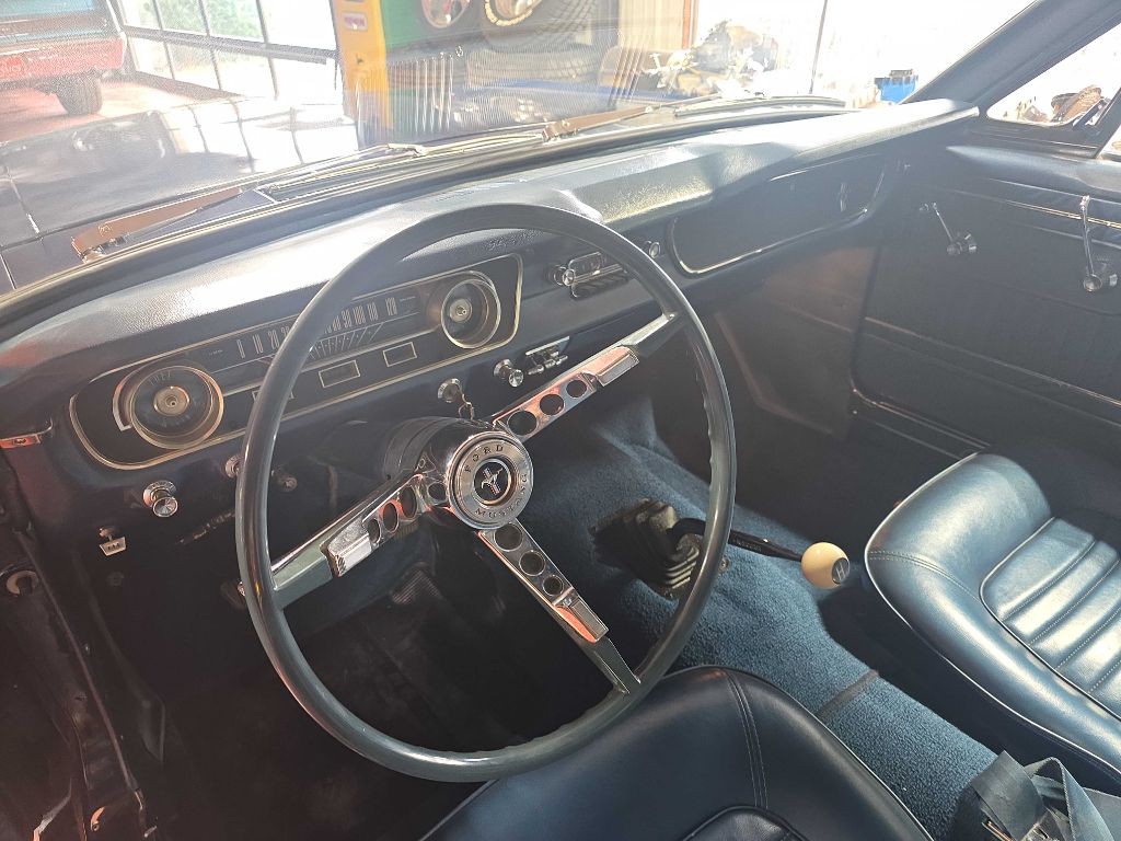 1965 Ford Mustang Image 22