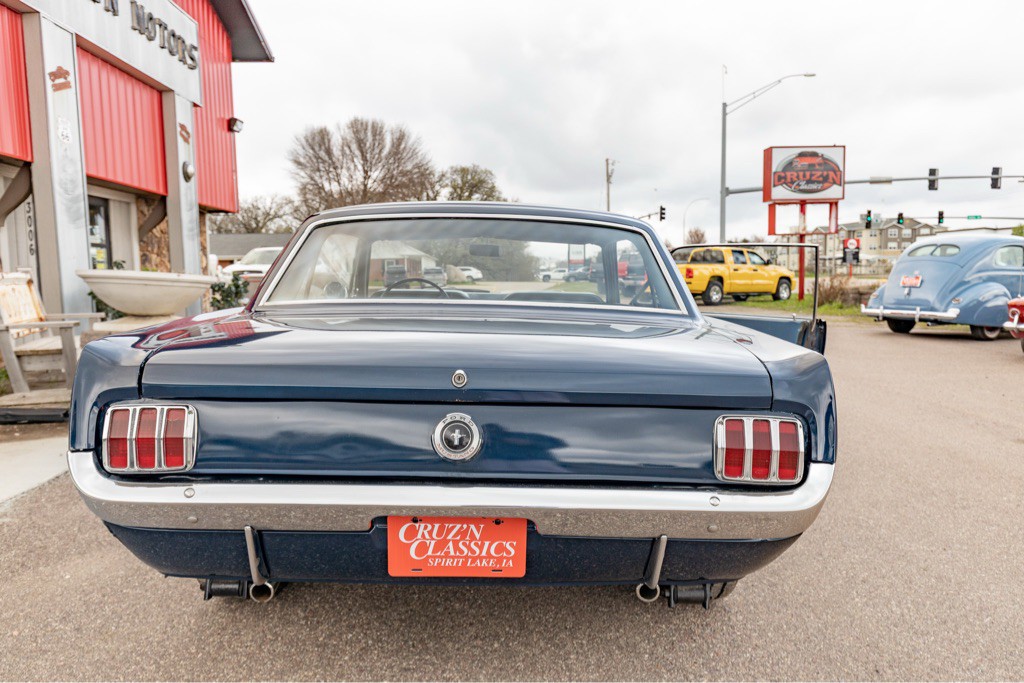 1965 Ford Mustang Image 37