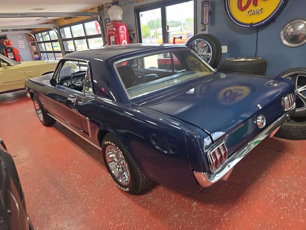 1965 Ford Mustang Image 75