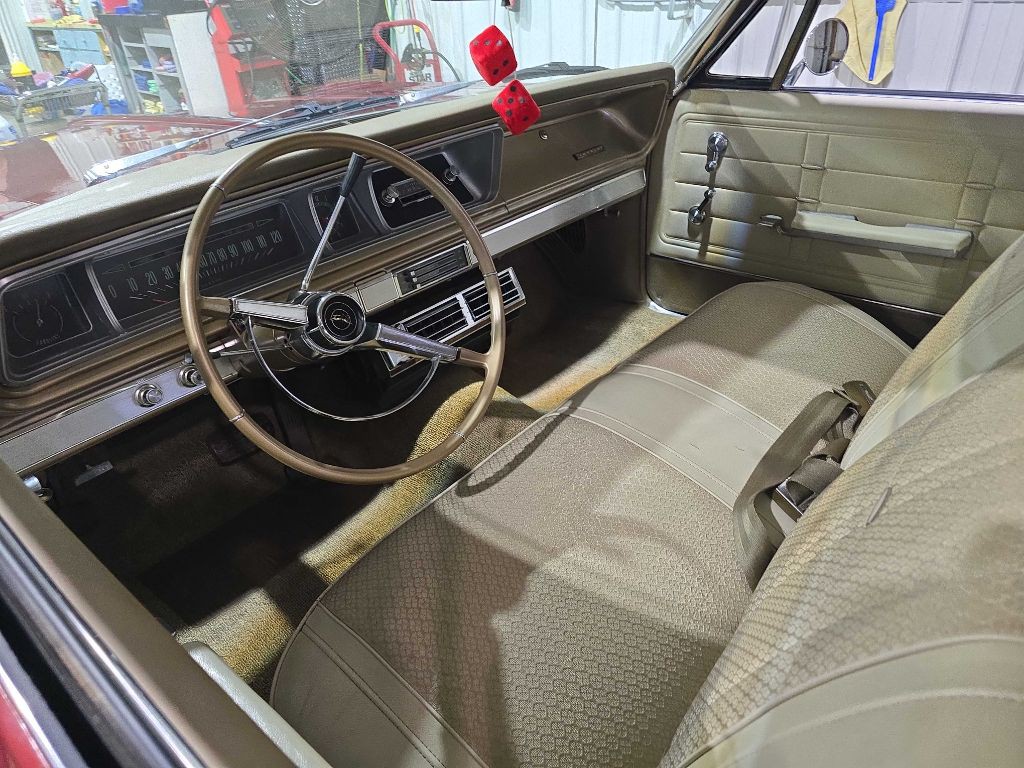 1966 Chevrolet Impala Image 8