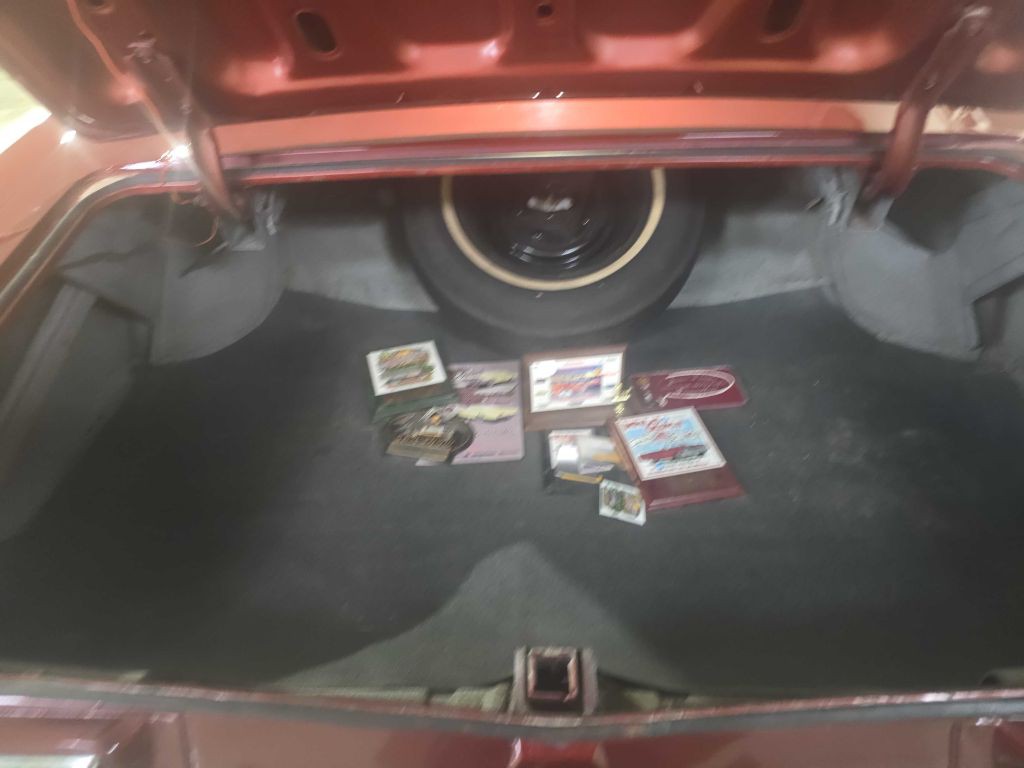 1966 Chevrolet Impala Image 17