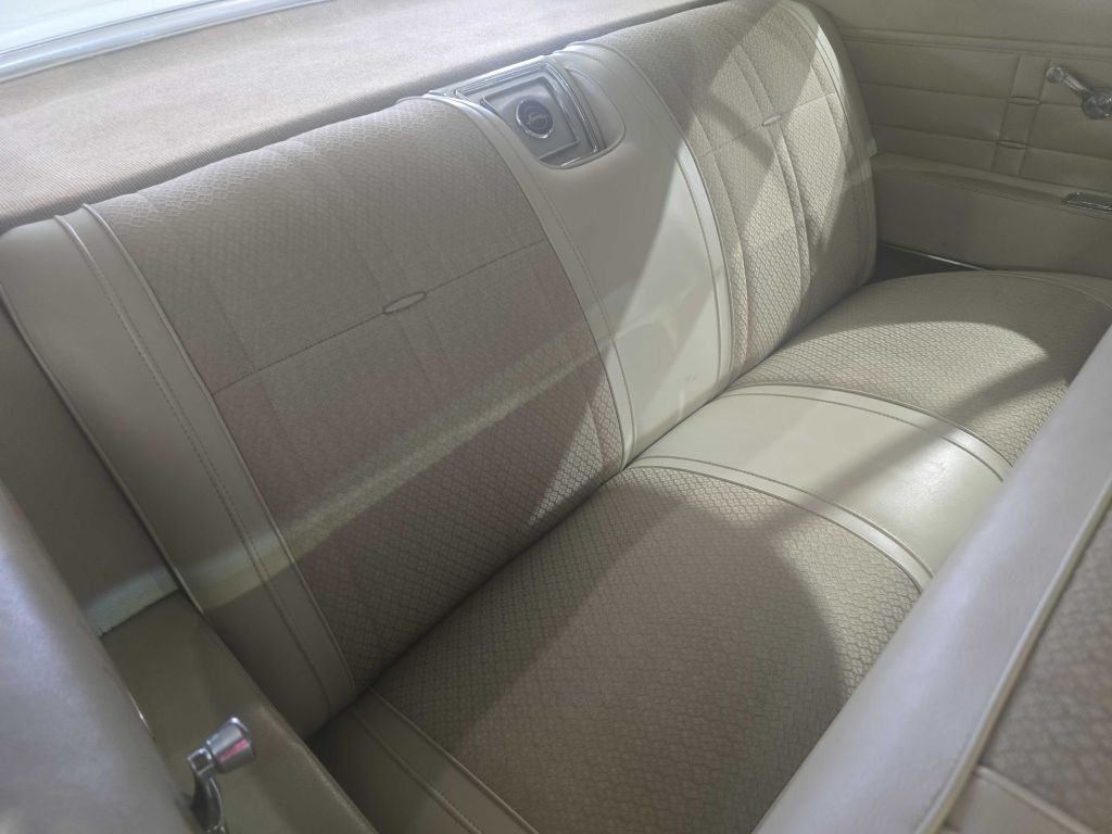 1966 Chevrolet Impala Image 18