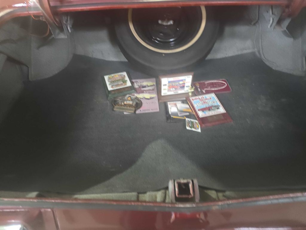 1966 Chevrolet Impala Image 21