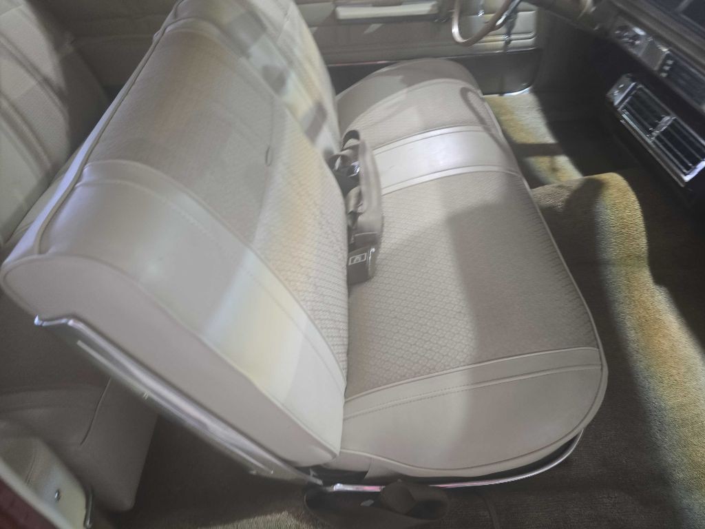 1966 Chevrolet Impala Image 22