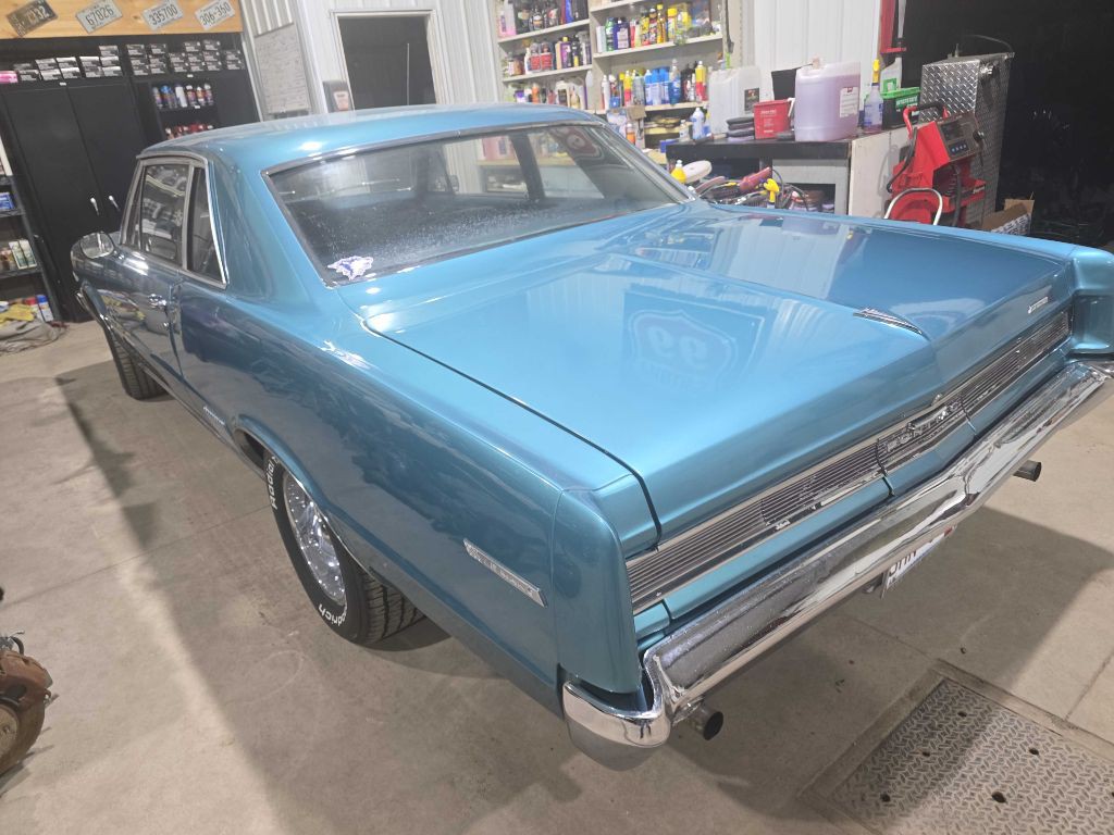 1964 Pontiac Lemans Image 9