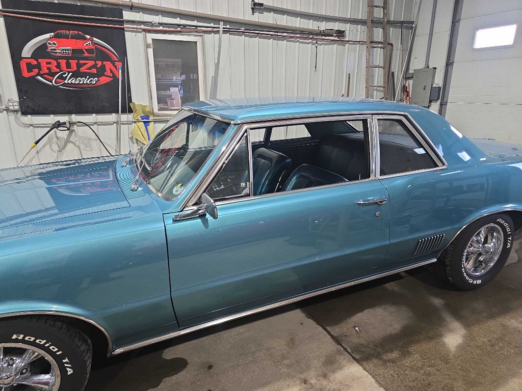 1964 Pontiac Lemans Image 11