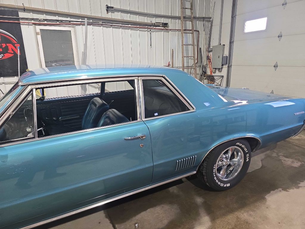 1964 Pontiac Lemans Image 15