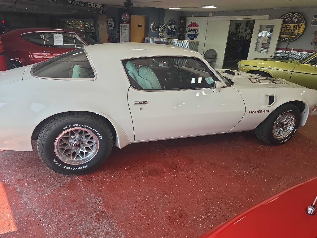 1976 Pontiac Firebird Image 25