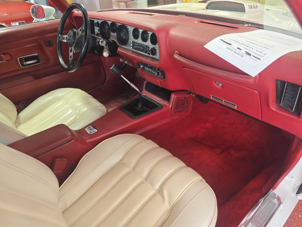 1976 Pontiac Firebird Image 31