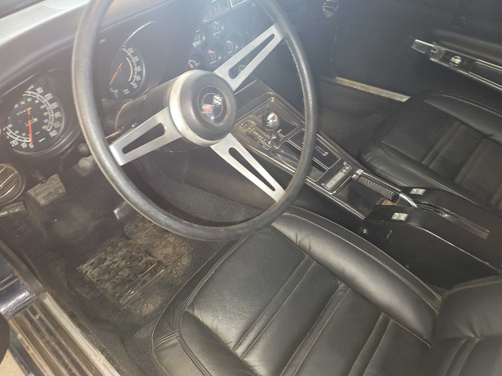 1975 Chevrolet Corvette Image 5